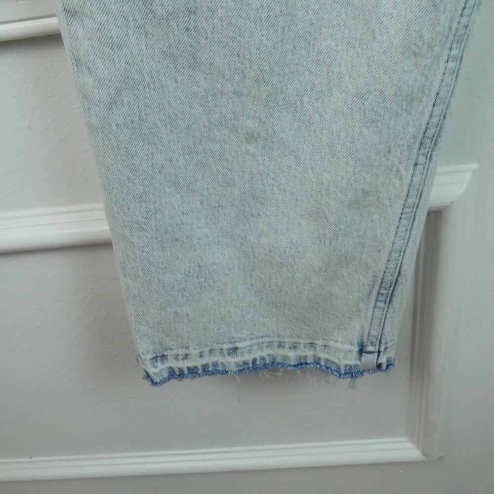 Rag & Bone Harlow Mid Rise Straight Jeans Size 32 Light Wash Raw Hem Raquel - Picture 3 of 12